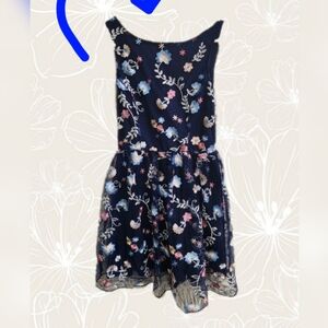 SPEECHLESS DARK BLUE DRESS WITH FLORAL LACE ZIPUP